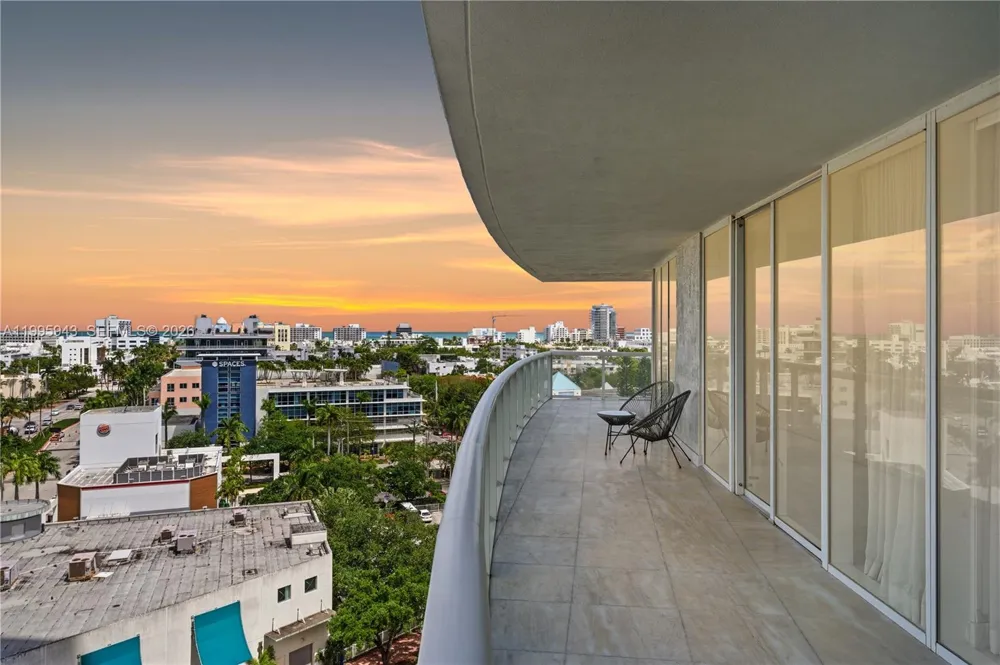 450 Alton Rd #910 Miami Beach, FL 33139