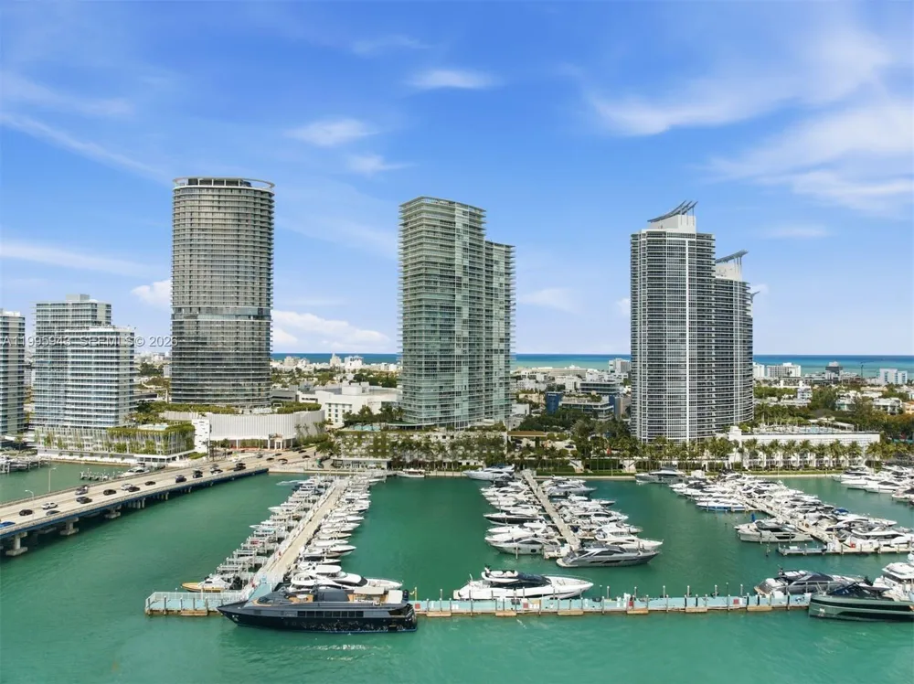 450 Alton Rd #910 Miami Beach, FL 33139