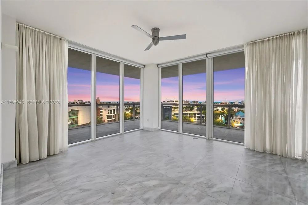 450 Alton Rd #910 Miami Beach, FL 33139