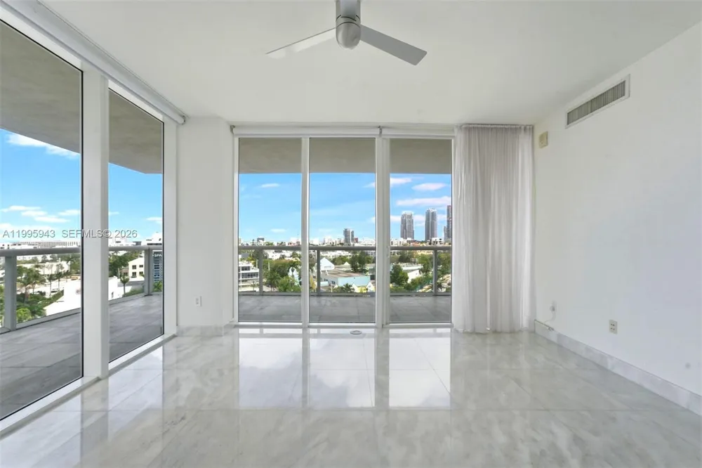 450 Alton Rd #910 Miami Beach, FL 33139