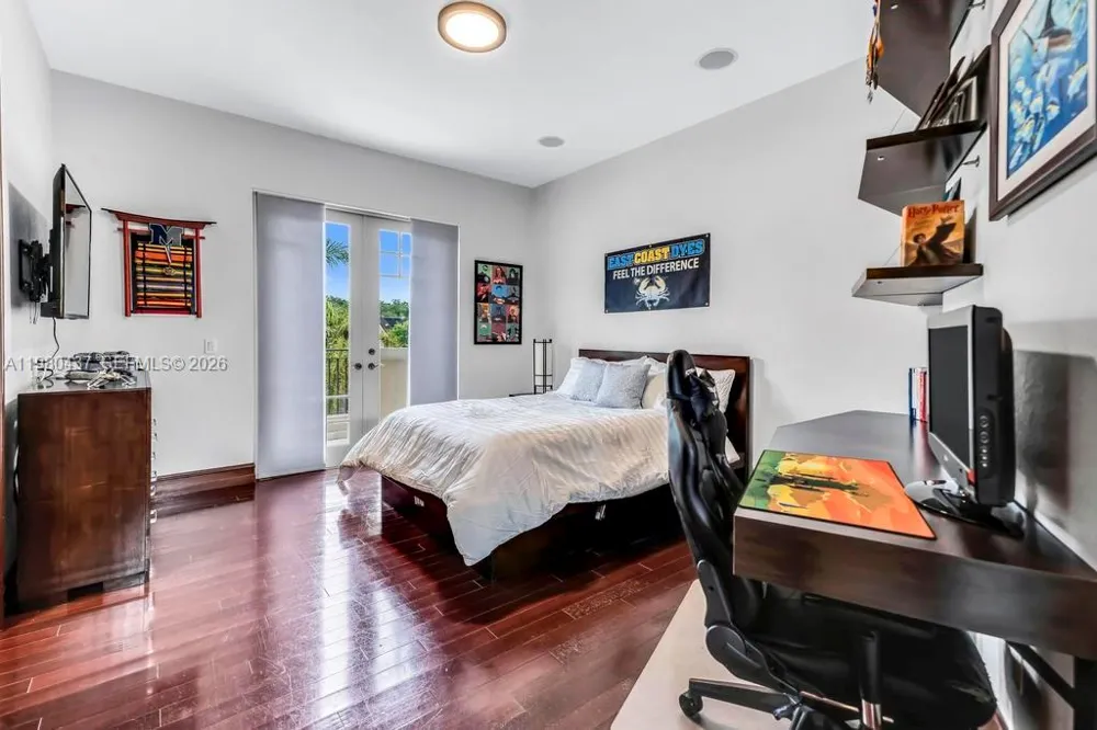 13425 SW 37th Pl Davie, FL 33330