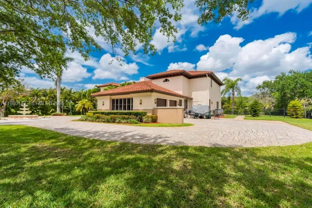 13425 SW 37th Pl Davie, FL 33330