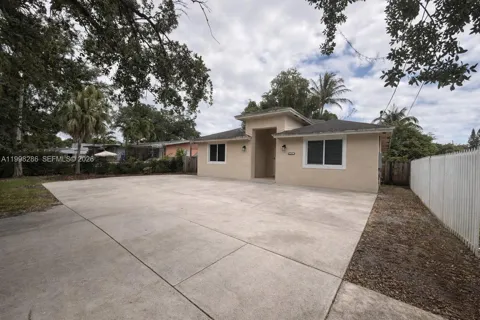 3166 NW 170th St