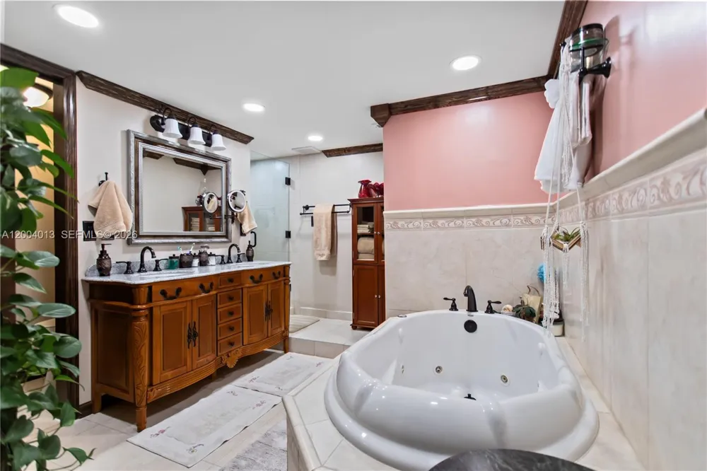 1500 S Ocean Dr #2G Hollywood, FL 33019