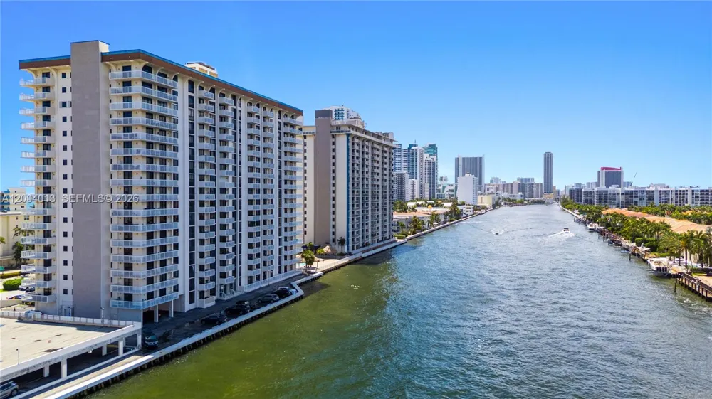1500 S Ocean Dr #2G Hollywood, FL 33019