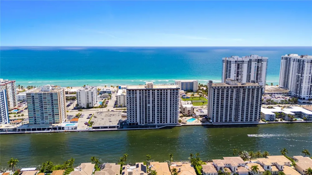 1500 S Ocean Dr #2G Hollywood, FL 33019