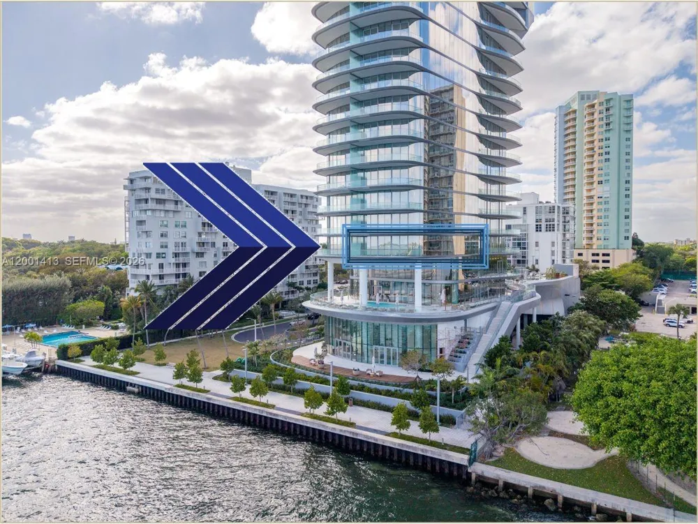 175 SE 25 Rd #501 Miami, FL 33129