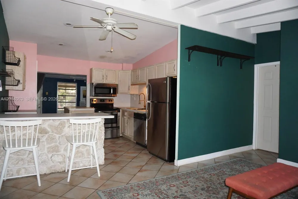 229 2nd Rd Key Largo, FL 33037