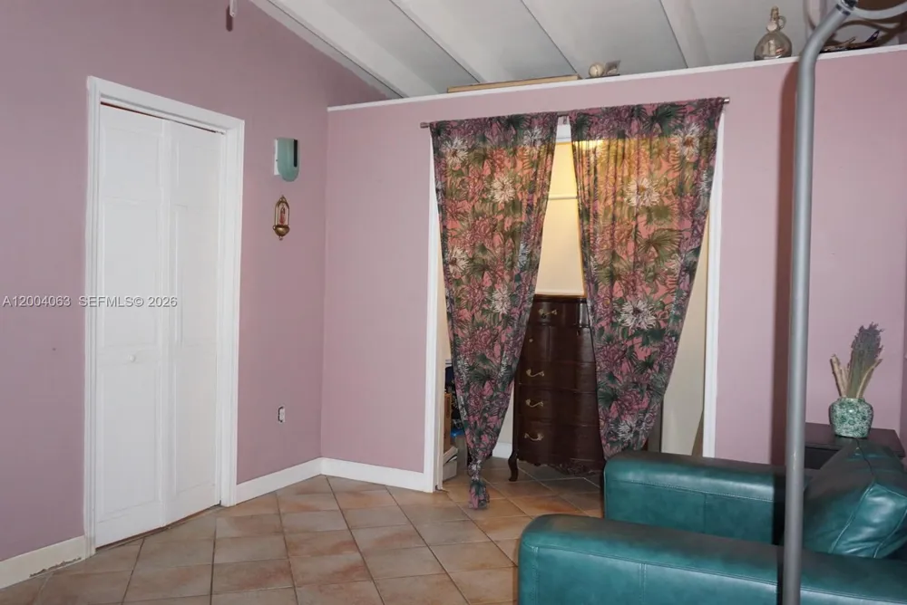 229 2nd Rd Key Largo, FL 33037