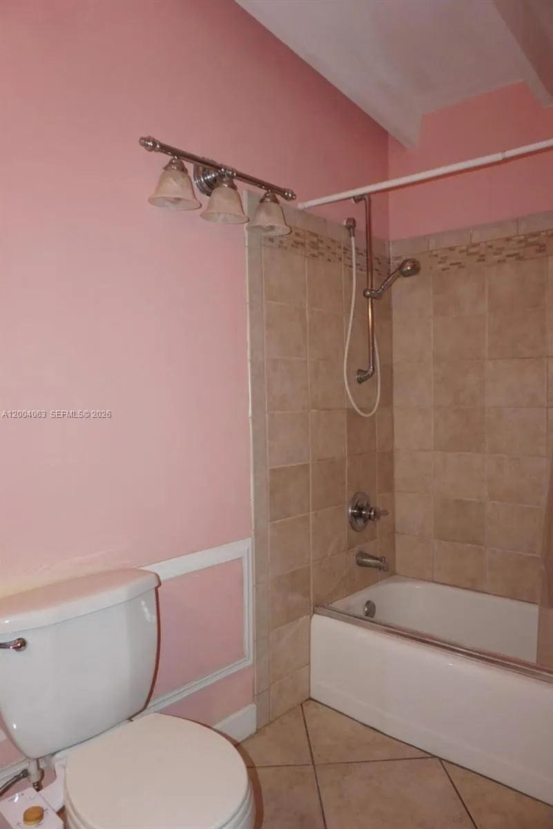 229 2nd Rd Key Largo, FL 33037