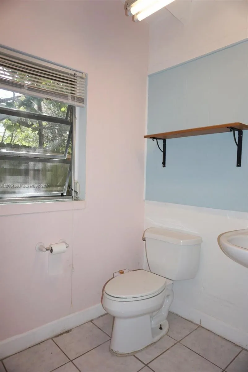 229 2nd Rd Key Largo, FL 33037