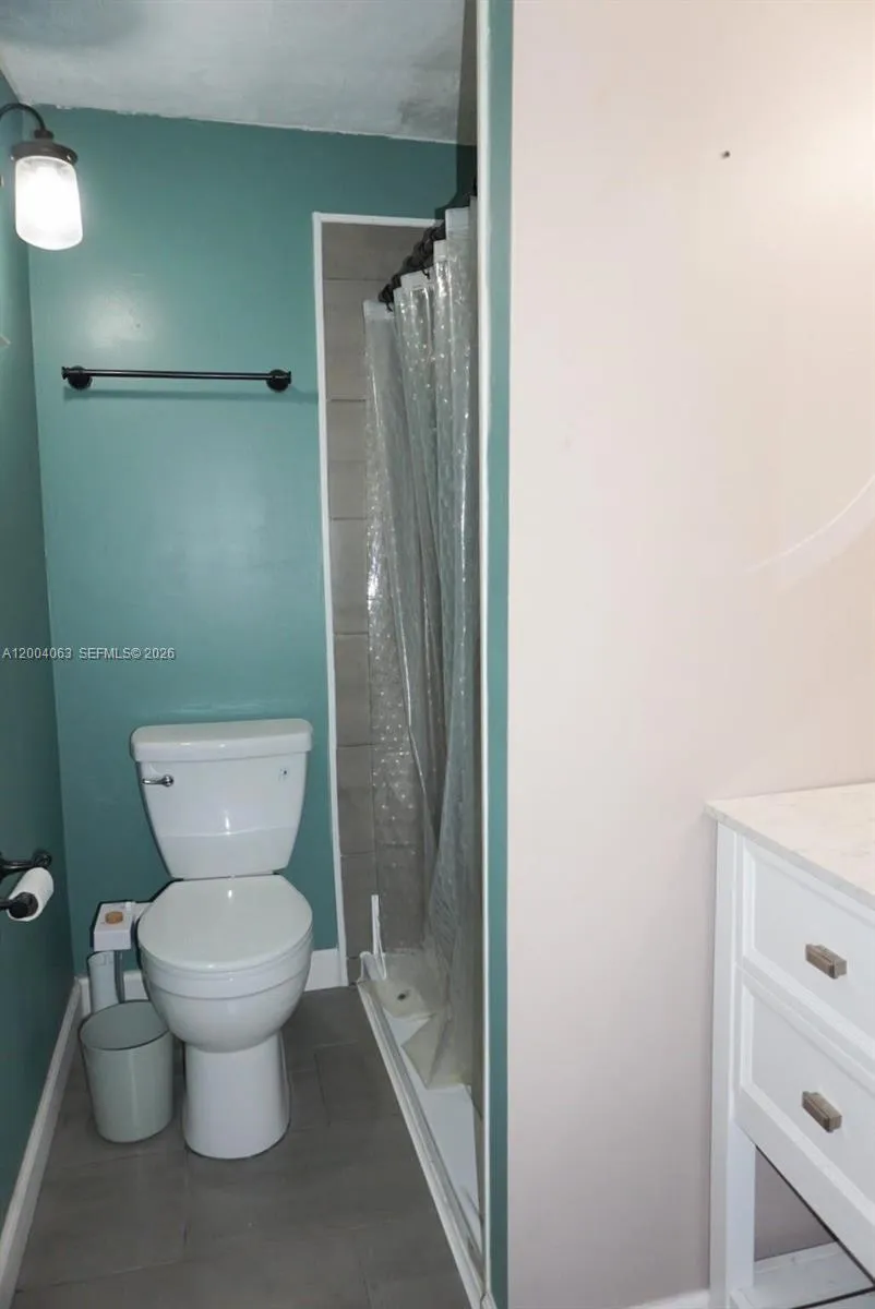 229 2nd Rd Key Largo, FL 33037