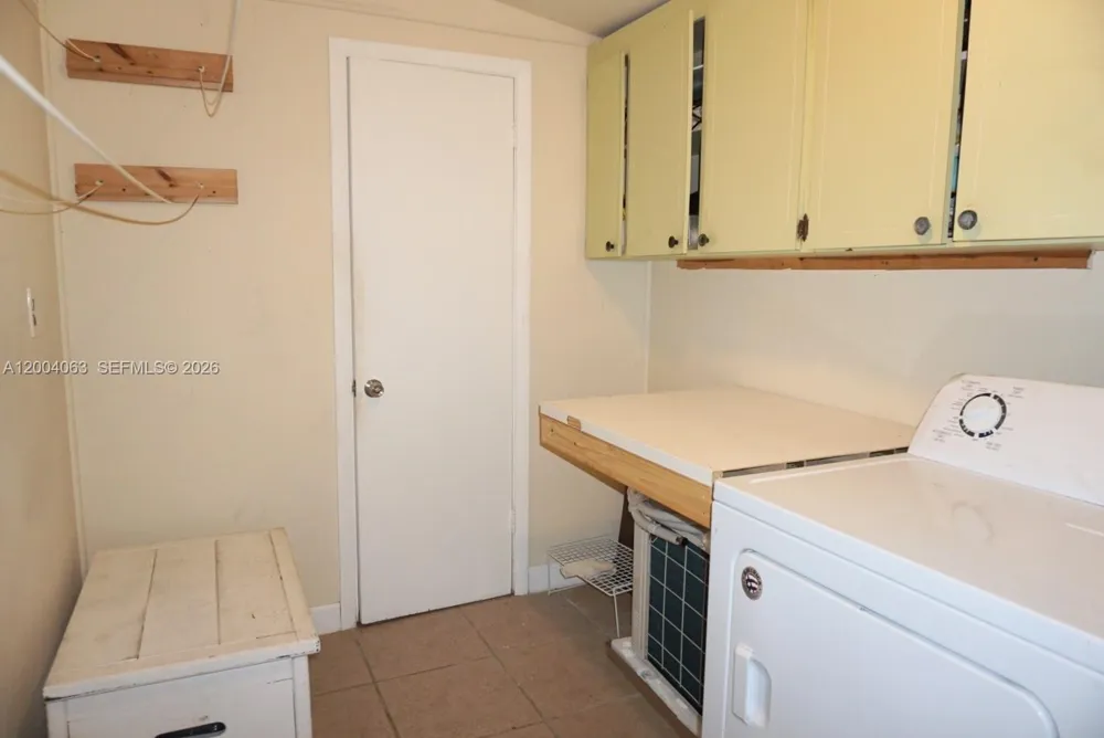 229 2nd Rd Key Largo, FL 33037