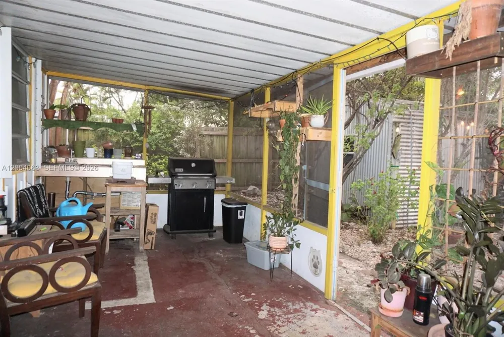229 2nd Rd Key Largo, FL 33037