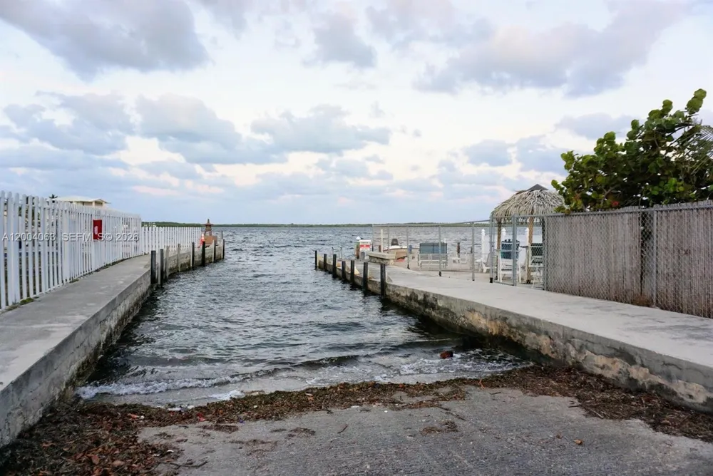 229 2nd Rd Key Largo, FL 33037