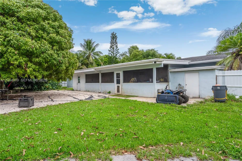 26105 SW 193rd Ave Homestead, FL 33031