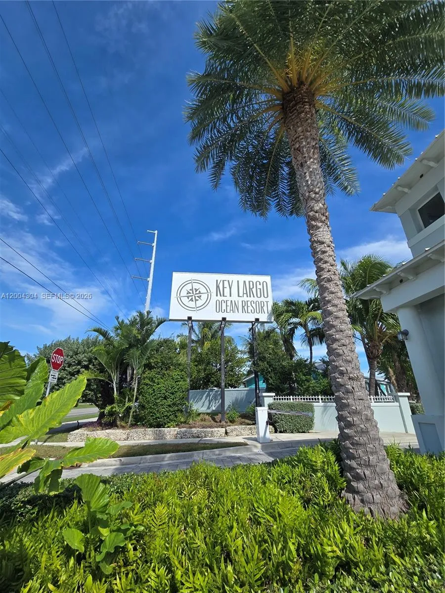 94825 Overseas Hwy #187 Key Largo, FL 33037