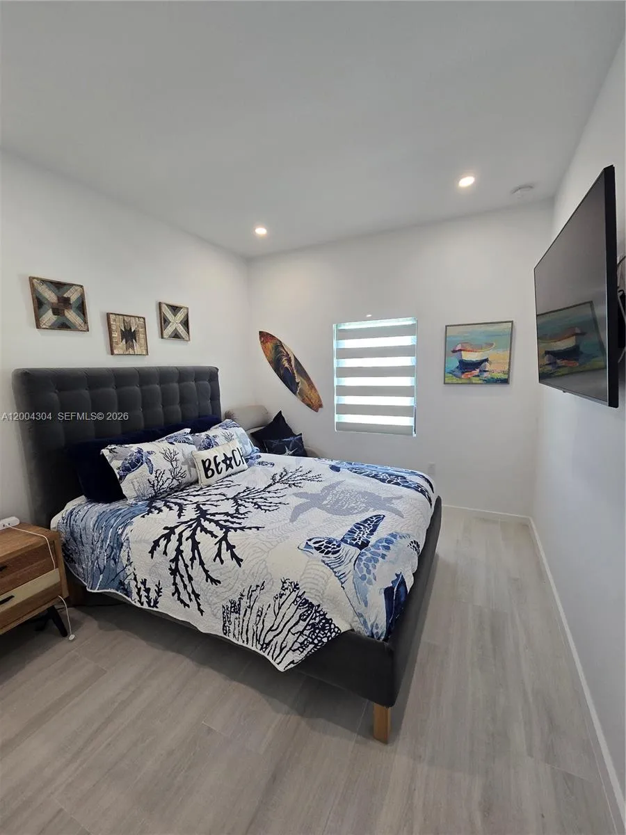 94825 Overseas Hwy #187 Key Largo, FL 33037