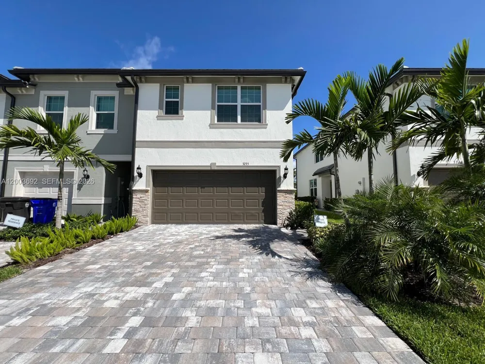 3235 Watercress DR Lauderdale Lakes, FL 33311