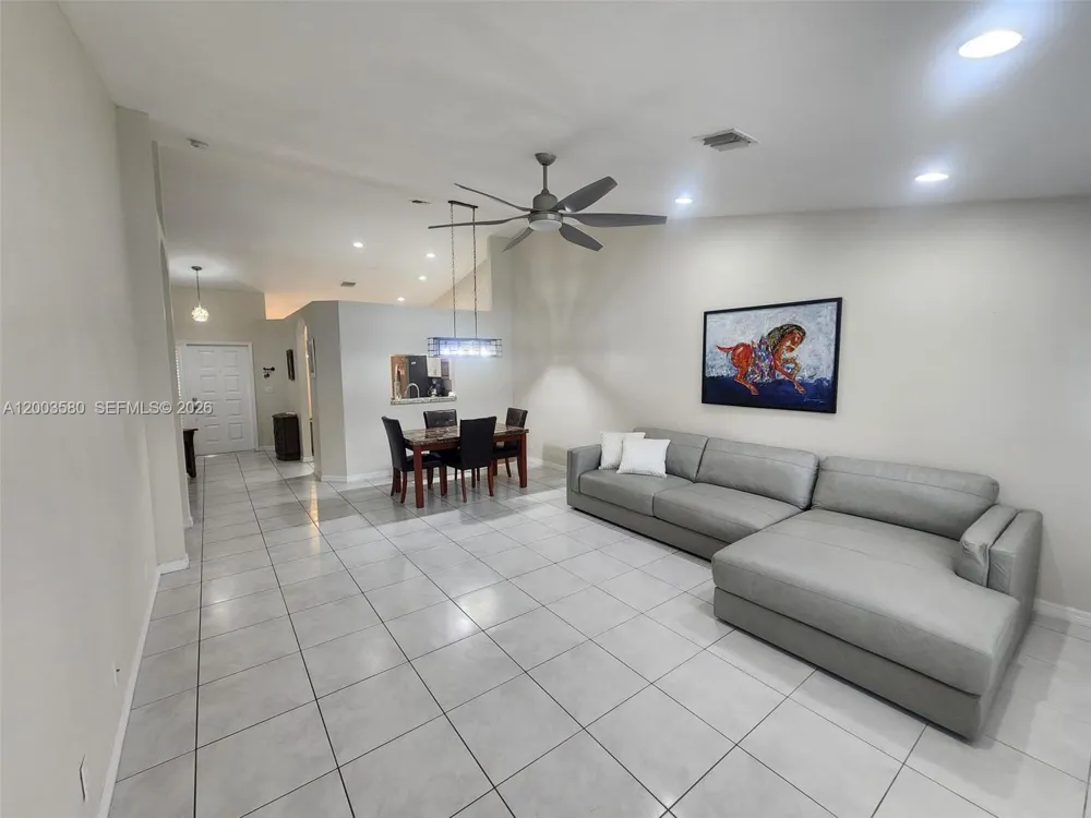 6053 Heliconia Rd Delray Beach, FL 33484