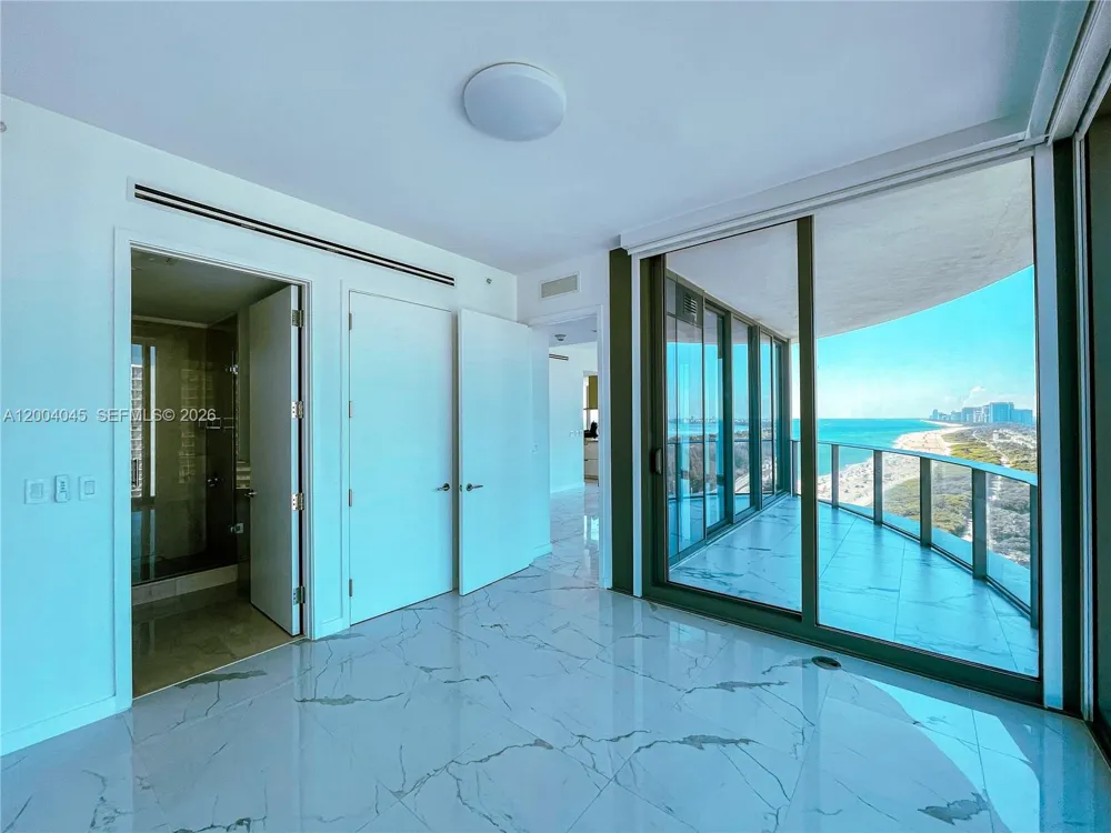 15701 Collins Ave #1205 Sunny Isles Beach, FL 33160