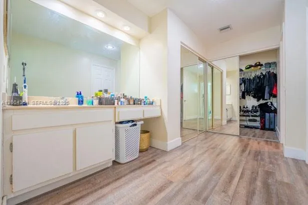5501 SW 147th Pl Miami, FL 33185