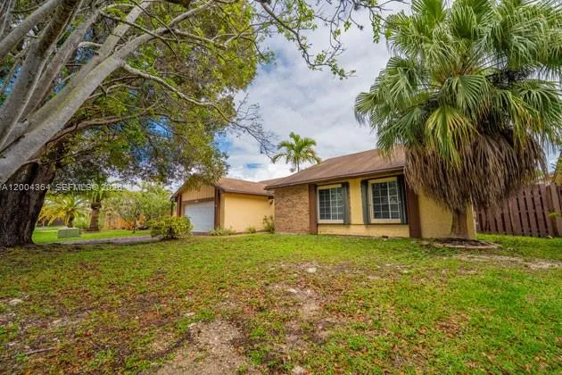 5501 SW 147th Pl Miami, FL 33185
