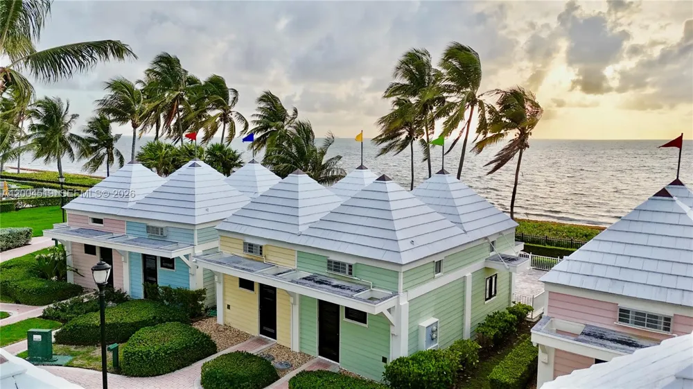 719 Crandon Blvd #310 Key Biscayne, FL 33149
