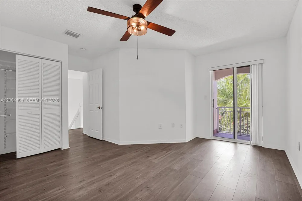 1675 Yellowheart Way Hollywood, FL 33019