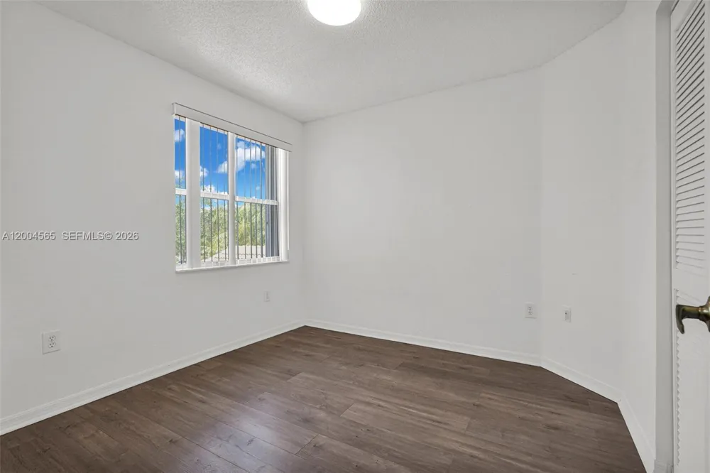 1675 Yellowheart Way Hollywood, FL 33019