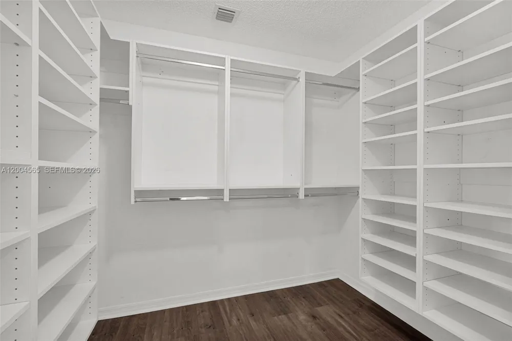 1675 Yellowheart Way Hollywood, FL 33019