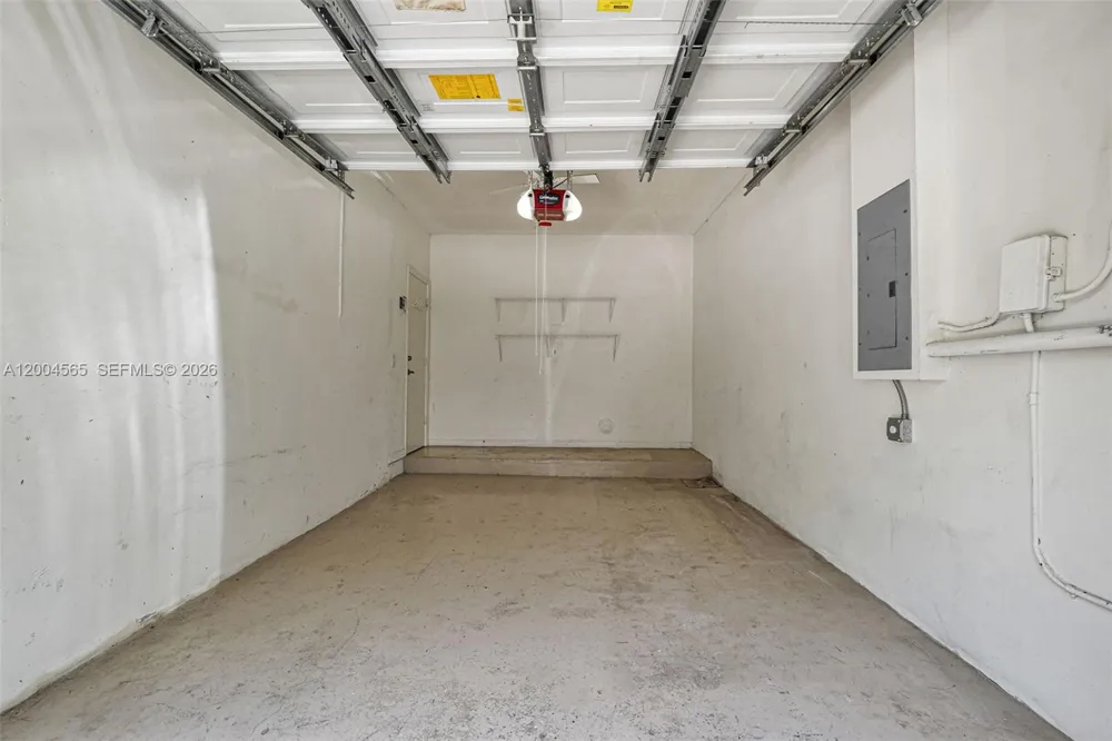 1675 Yellowheart Way Hollywood, FL 33019
