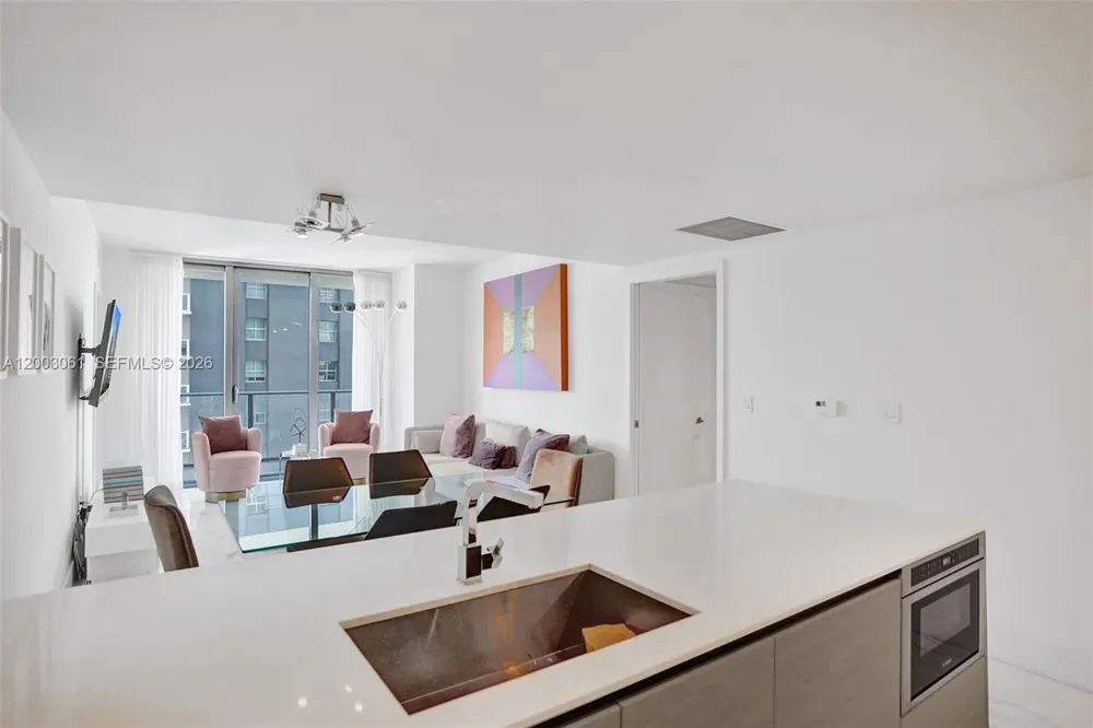 1300 S Miami Ave #3111 Miami, FL 33130