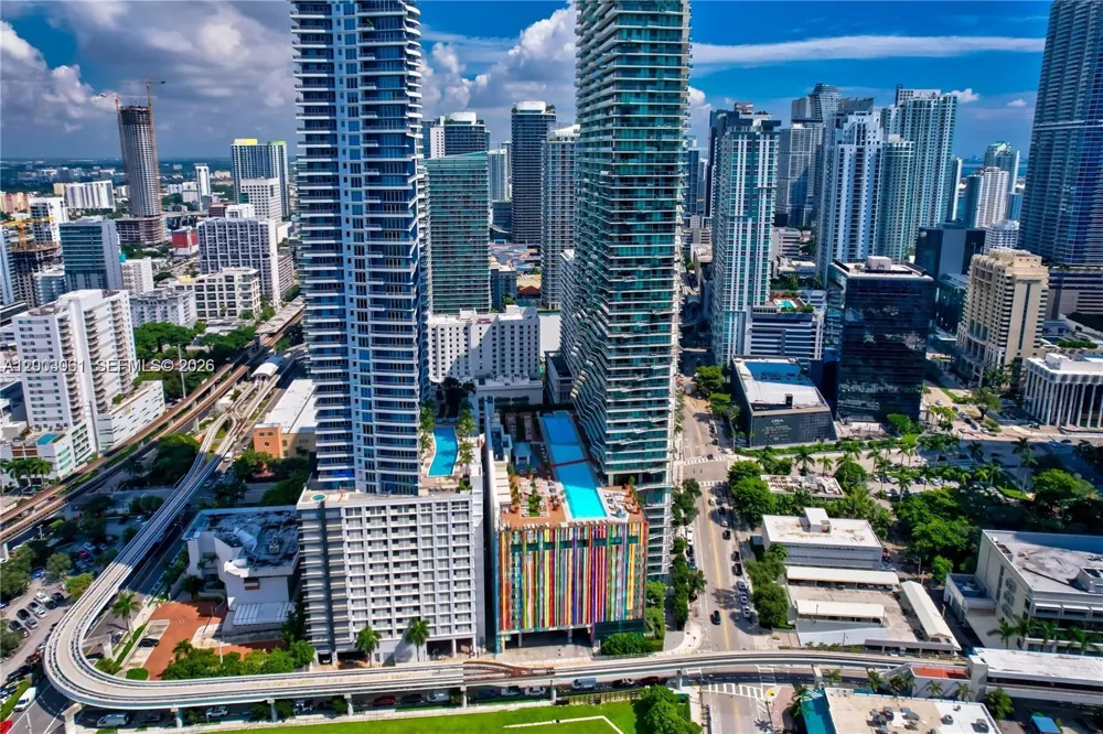 1300 S Miami Ave #3111 Miami, FL 33130