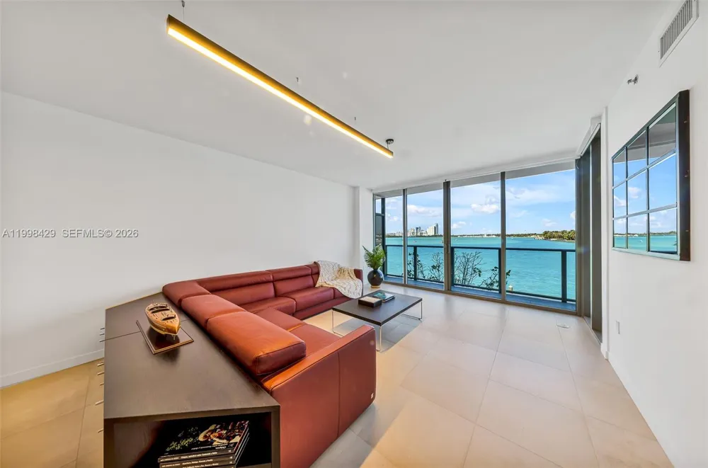 1135 103rd St #304 Bay Harbor Islands, FL 33154
