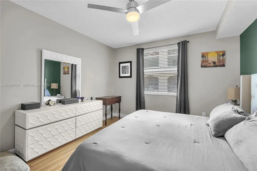 17125 Bay Rd #3204 Sunny Isles Beach, FL 33160