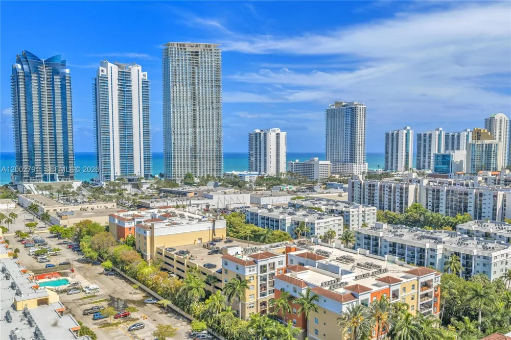 17125 Bay Rd #3204 Sunny Isles Beach, FL 33160
