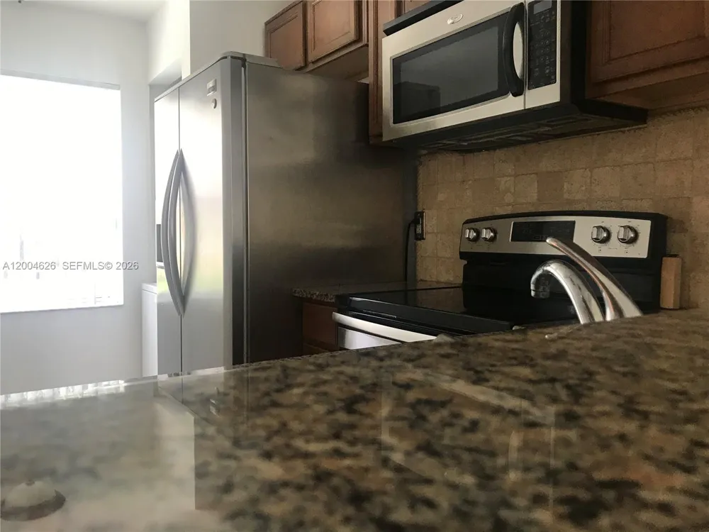 3825 NW 90th Ave #3825 Sunrise, FL 33351