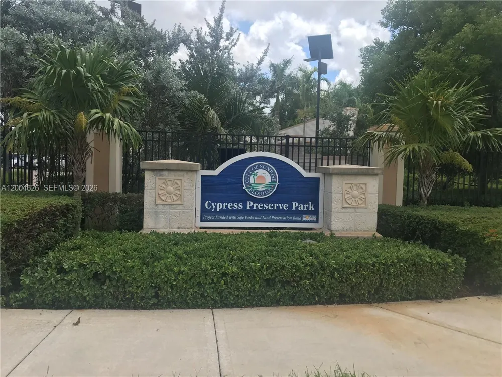 3825 NW 90th Ave #3825 Sunrise, FL 33351