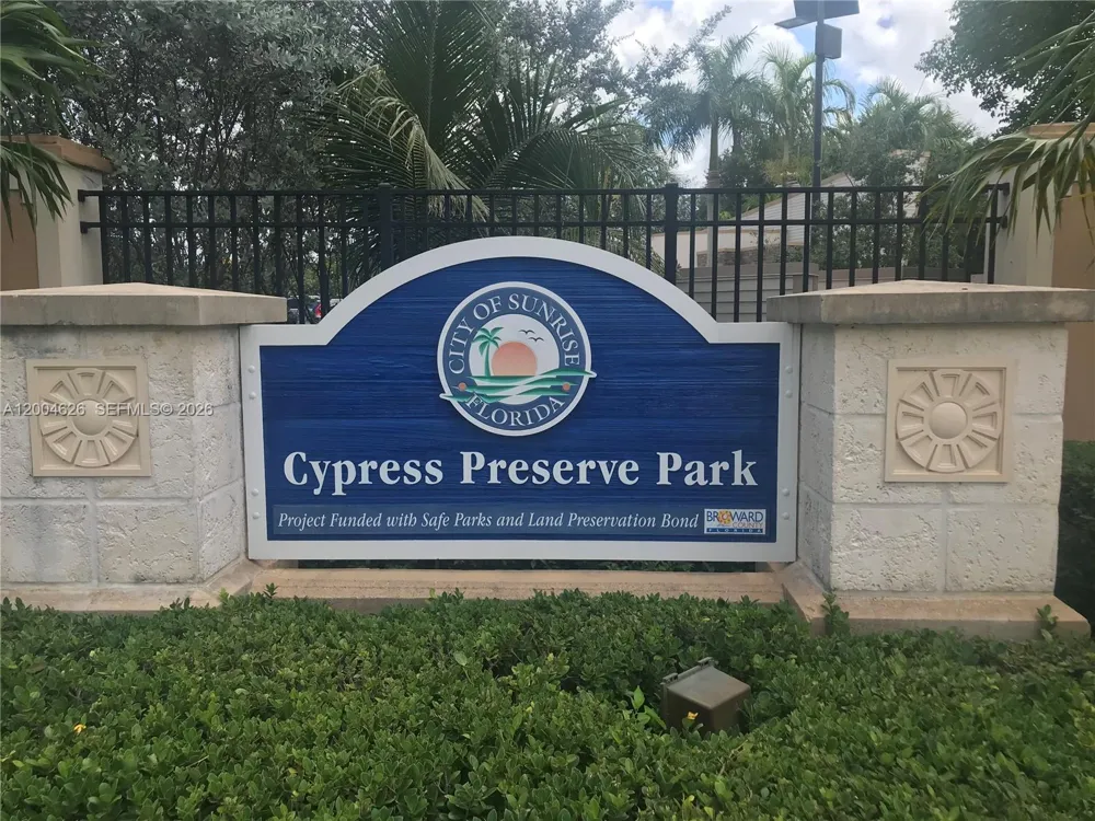 3825 NW 90th Ave #3825 Sunrise, FL 33351