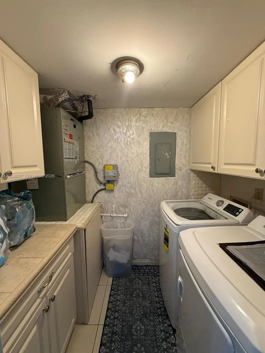 208 Pine Hov Cir #A-2 Green Acres, FL 33463