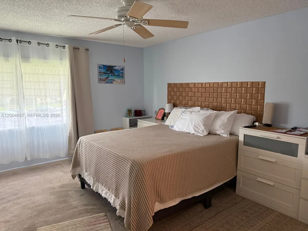 208 Pine Hov Cir #A-2 Green Acres, FL 33463