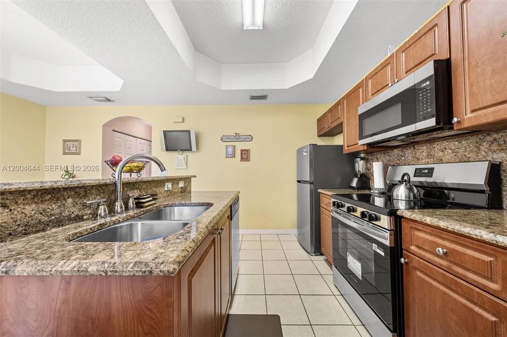 4948 Tradewinds Ter #504 Dania Beach, FL 33312