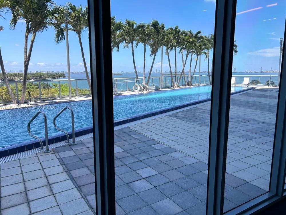 601 NE 36th St #801 Miami, FL 33137