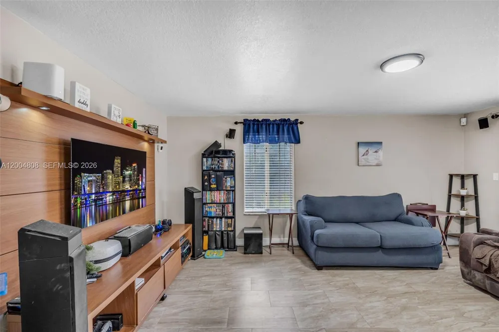 16230 NW 84th Ct Miami Lakes, FL 33016