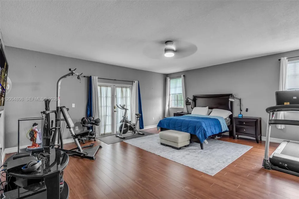 16230 NW 84th Ct Miami Lakes, FL 33016
