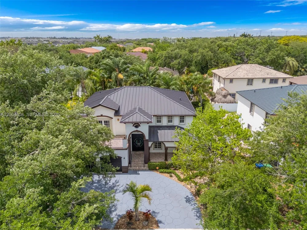 16230 NW 84th Ct Miami Lakes, FL 33016