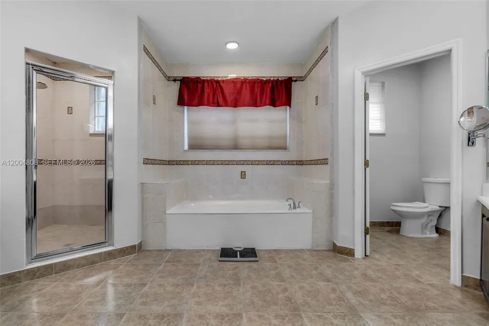 16230 NW 84th Ct Miami Lakes, FL 33016
