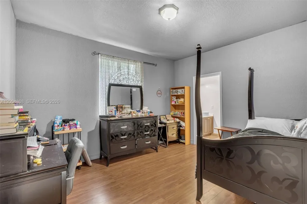 16230 NW 84th Ct Miami Lakes, FL 33016