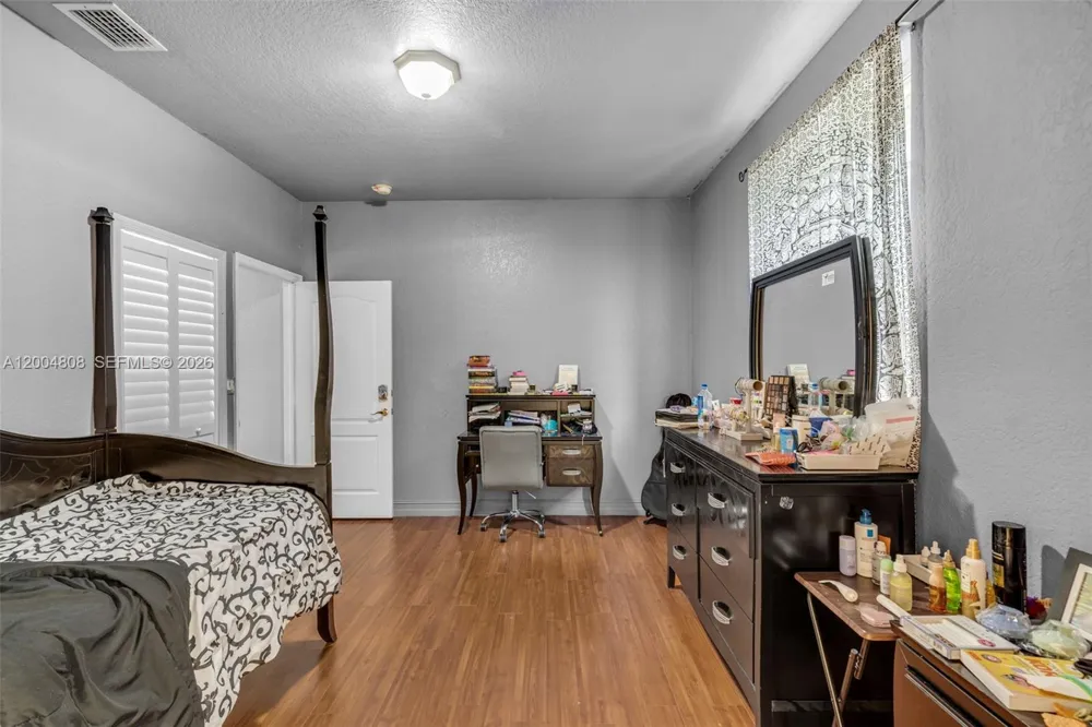 16230 NW 84th Ct Miami Lakes, FL 33016